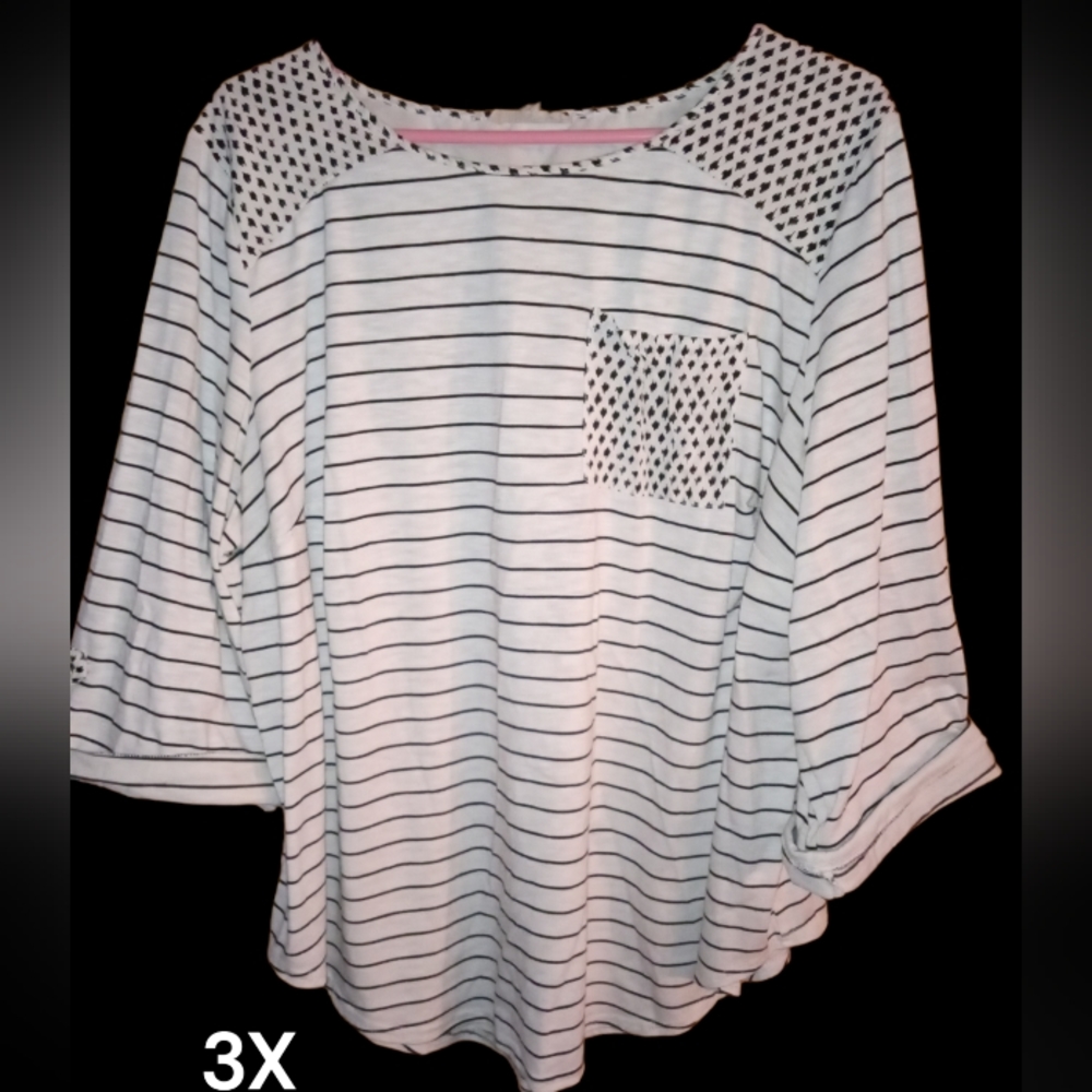 Half sleeve women's shirt